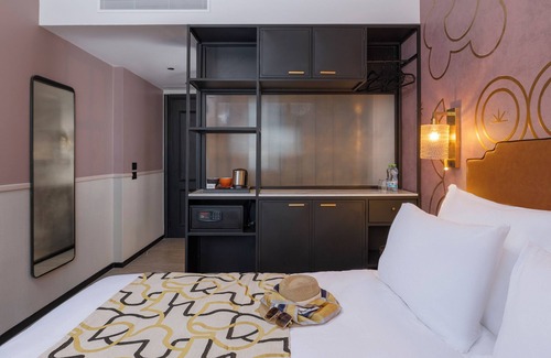 Tel Aviv Hotel | Iconic Hotel