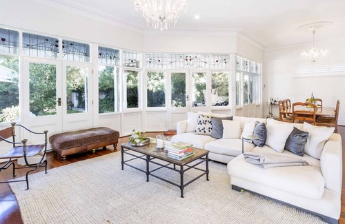 Mount Lawley Casa | Iconic renovated federation home on Mt Lawley's prettiest street. WIFI & Parking