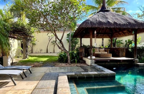 Pereybere Villa | Iconic secluded Villa