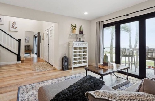 Sunset Cliffs Casa | Iconic Sunset Cliffs Escape!