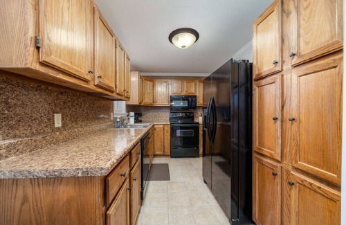 Morrilton Casa | Ida's Ideal Homestead cute & cozy 3Bed/1Bath, perfect for Work-Stay or Family Vacay!