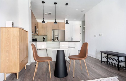 Hancock Apartamento | Ideal Central Austin 1BR w/ Pool, Gym & W/D, nr U. Texas, by Blueground