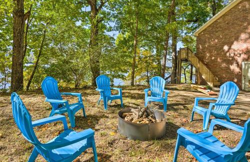 Soddy-Daisy Casa | Ideal Chickamauga Lake Home and Dock and Fire Pit