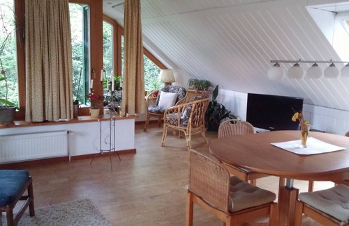 Bendingbostel Apartamento | Ideal para los amantes y los excursionistas naturaleza, gran jardín, perro es bienvenido