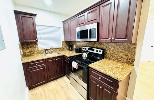 Lake Ridge Apartamento | Ideal Family & Friends 2-Bedroom Getaway