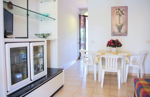 Torre Saracena Villa | ideal para una familia de unas vacaciones relajantes con jardín de la esquina