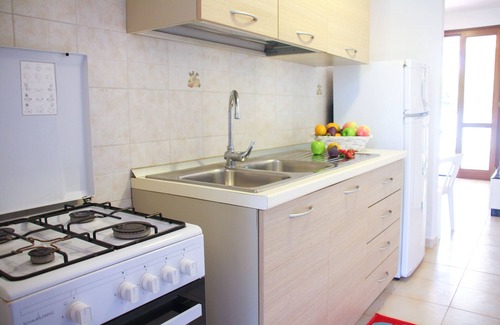 Torre Saracena Villa | ideal para una familia de unas vacaciones relajantes con jardín de la esquina