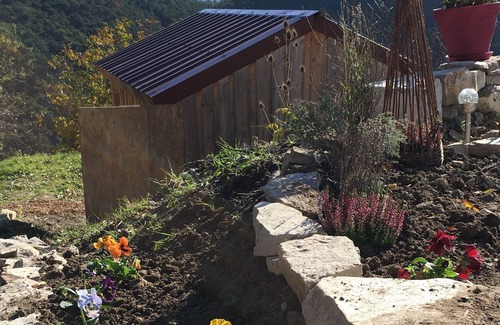 Vacheres-en-Quint Casa | Ideal for families or friends, quiet accommodation in a basket-making workshop!