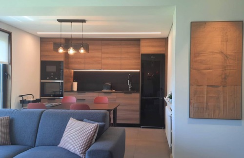 Mos Casa | Vivienda ideal para familias o grupos de amigos, con piscina privada.