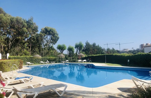 Benahavis Apartamento | Ideal para golfistas y buscadores de relajación.