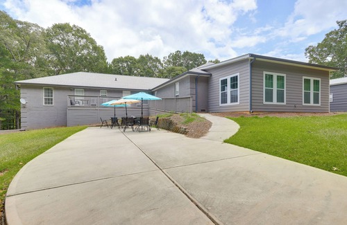 Inman Casa | Ideal for Reunions & Retreats: Brooks Getaway!