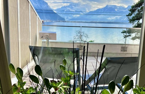 Montreux Apartamento | Ideal Lakeside Retreat: 2-bedroom Spa ap. With Lake View, Centre, Sleeps 1-4