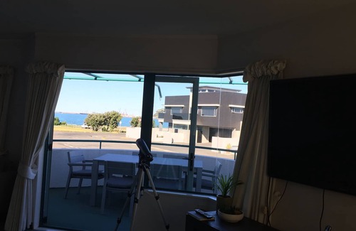 Westshore Casa | Ubicación ideal para la Semana del Art Deco y la Semana del Concierto de la Misión