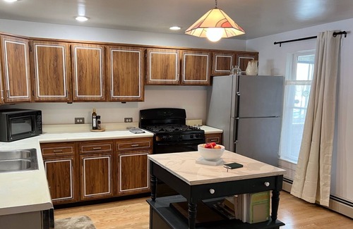 Canaan Valley Casa | Ideal Location + Gathering Space + Art Deco Design + Designated Work Area
