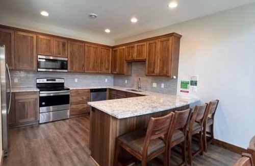 Crosslake Casa | Ideal location in Crosslake on the Whitefish Chain! Sleeps 12 with indoor pool!