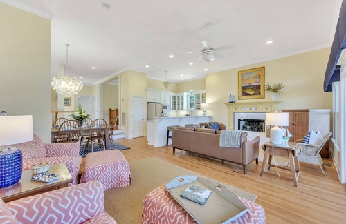 Ocean Point Casa | 4bd / 4ba Ocean Point Home, 2 minutos de acceso y 4 minutos de playa! Piscina comunitaria!