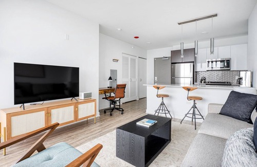 South Loop Apartamento | Ideal South Loop 1BR w/ Pool, Gym, Roof Deck, 1 block to L, by Blueground