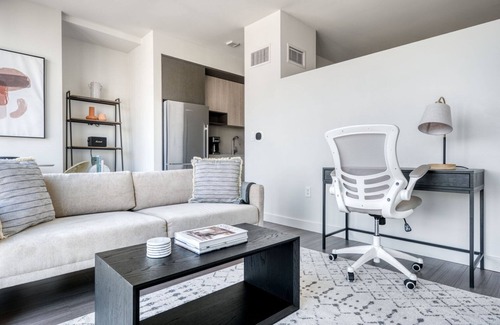 South Loop Apartamento | Ideal South Loop 1BR w/ Pool, Gym & Spa, nr Grant Park, by Blueground