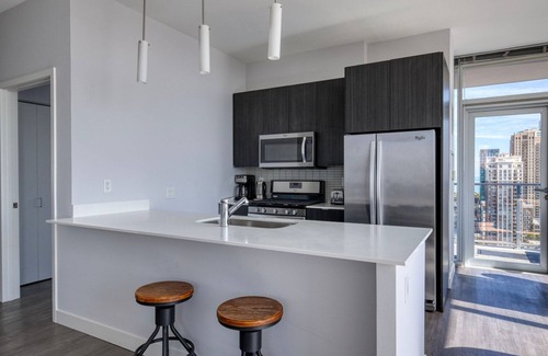 The Loop Apartamento | Ideal South Loop 2BR w/ Pool, Gym & Rooftop, nr L, by Blueground