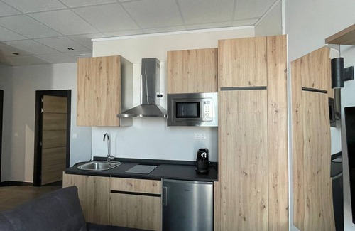 Parla Apartamento | Estudio Ideal: Entre Madrid, Toledo y Parque Warner 4.4