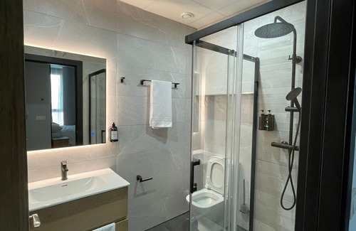 Parla Apartamento | Estudio Ideal: Entre Madrid, Toledo y Parque Warner 4.4