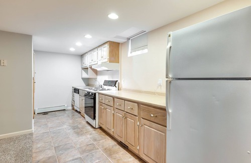 Southeast Colorado Springs Casa | Ideally located home overlooking mountain & golf views - two primary bedrooms
