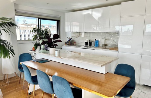 Quartier de Javel Apartamento | Ideally located last floor duplex with exceptional view on Eiffel Tower & Seine