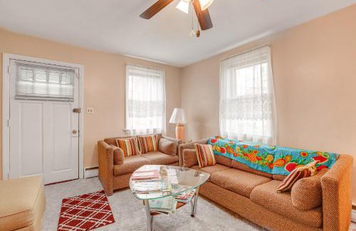 Villas Casa | Ideally Located Villas Home 2 Mi to Beaches!
