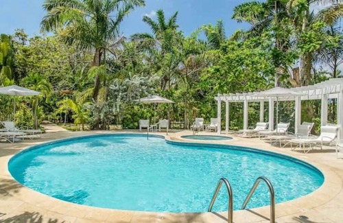 Negril Villa | Idle Awhile Villa - Naseberry 3-Bedroom Villa