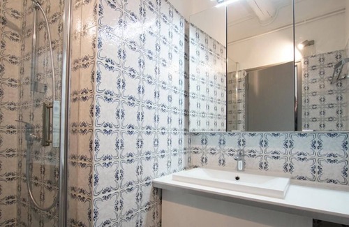 Gambetta Apartamento | PALISSADE B: · Suite OISIVETE y terraza en patio + Clim + Garaje