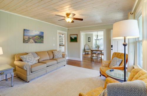 Roan Mountain Casa | Idyllic Blue Ridge Mountain Home on 26-Acre Farm