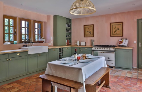 Pluvigner Casa | Idyllic Breton Countryside 5-Bed Farmhouse