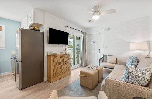 Seagrove Beach Condominio | Idyllic Coastal 30A Retreat