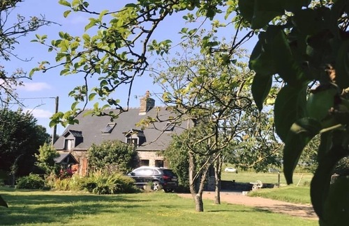 Landivy Casa | Idyllic Countryside Retreat in Landivy