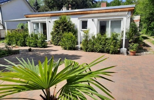Wernsdorf Apartamento | Apartamento idílico en casa de dos familias en Krossinsee