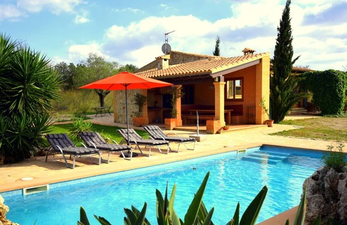 Ariany Casa | Idílica casa de ensueño con vistas panorámicas