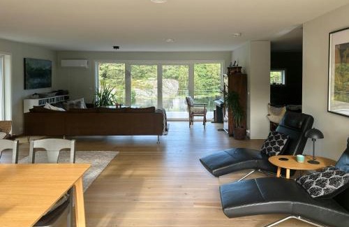 Mandal Casa | Idyllic Farm With Access To Boathouse And Jetty