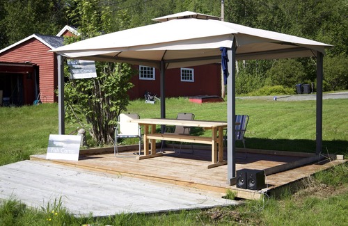 Knapplund Alquiler De RV | Lugar de pesca idílico en Målselva para acampar y estacionar
