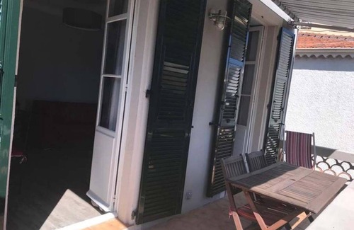 Saint-Jean-Cap-Ferrat Apartamento | Escapada idílica en el corazón de la Riviera francesa
