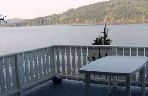 Karlstad Municipality Casa | Idyllic holiday home right on the lake in Värmland