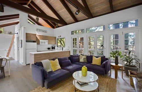Mill Valley Cabaña | Bien equipada, cabaña privada en su propio parque personal