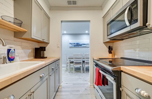 Oldsmar Casa | Idyllic Oldsmar Vacation Rental: 1 Mi to Beach!
