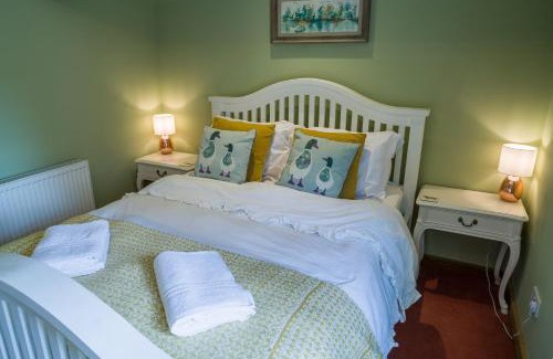 Priors Marston Casa | Idyllic Suite at Lower Fields Farm