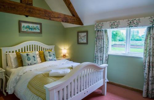 Priors Marston Casa | Idyllic Suite at Lower Fields Farm