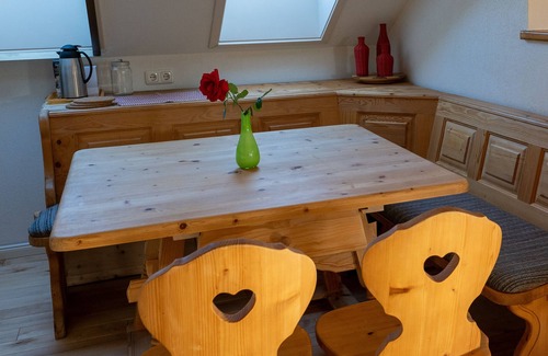Altusried Apartamento | Idyllic vacation apartment with 2 bedrooms and balcony in the house on the Iller