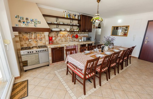 Solin Villa | Villa idílica cerca de Split - Croacia, con piscina, estacionamiento gratuito y vistas impresionantes
