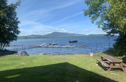 Greenville Cabaña | Idyllic waterfront 4 season camp