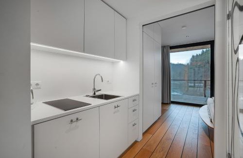 Thal Hotel | Idyllische Seeblick-Apartments - Auszeit am Thaler See Garten Graz