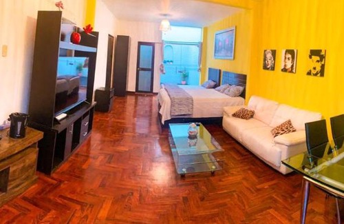 Miraflores Casa | Iguana Haus Lima