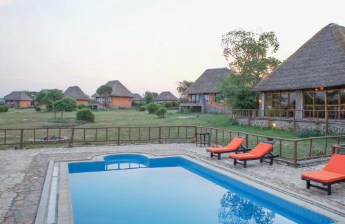 Kasese Cabina | Ihamba Lakeside Safari Lodge